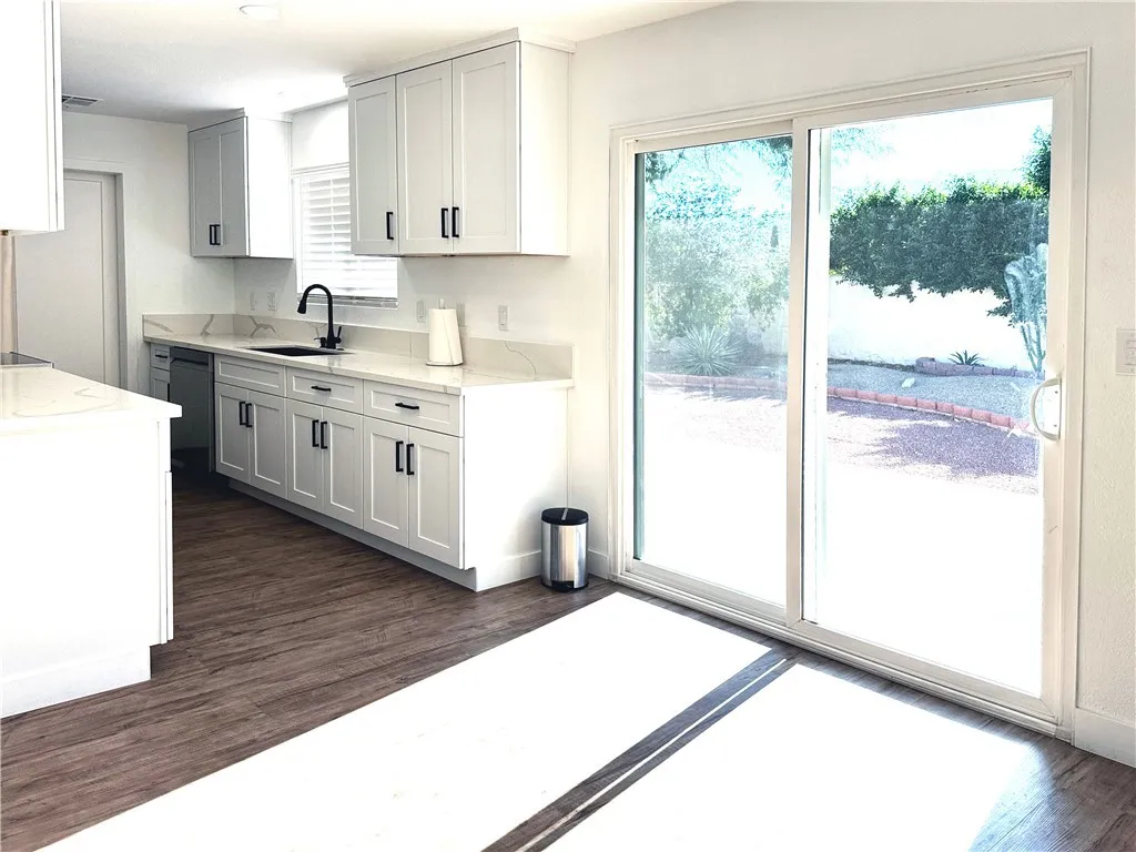 9571 Brookline Avenue, Desert Hot Springs, California 92240 home-pic-18